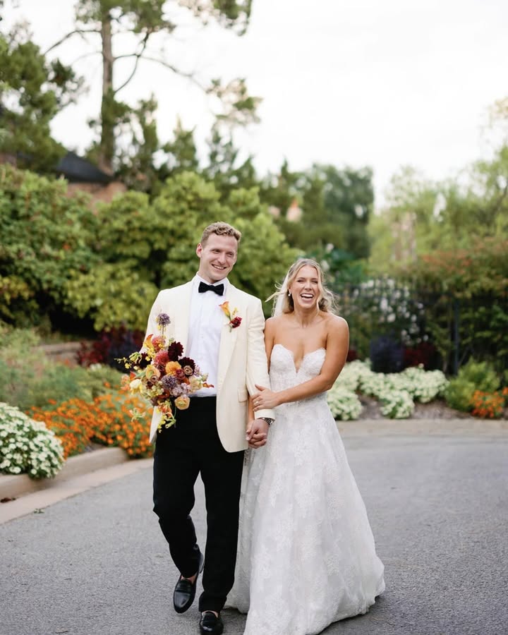 Don’t scroll past this if your wedding checklist feels endless