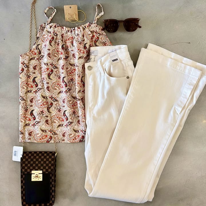 Photos from LouLou's Boutique's post