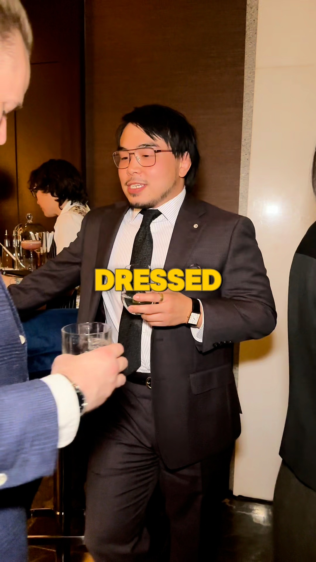 Tailored, timeless, and fittingly festive for all your holiday needs