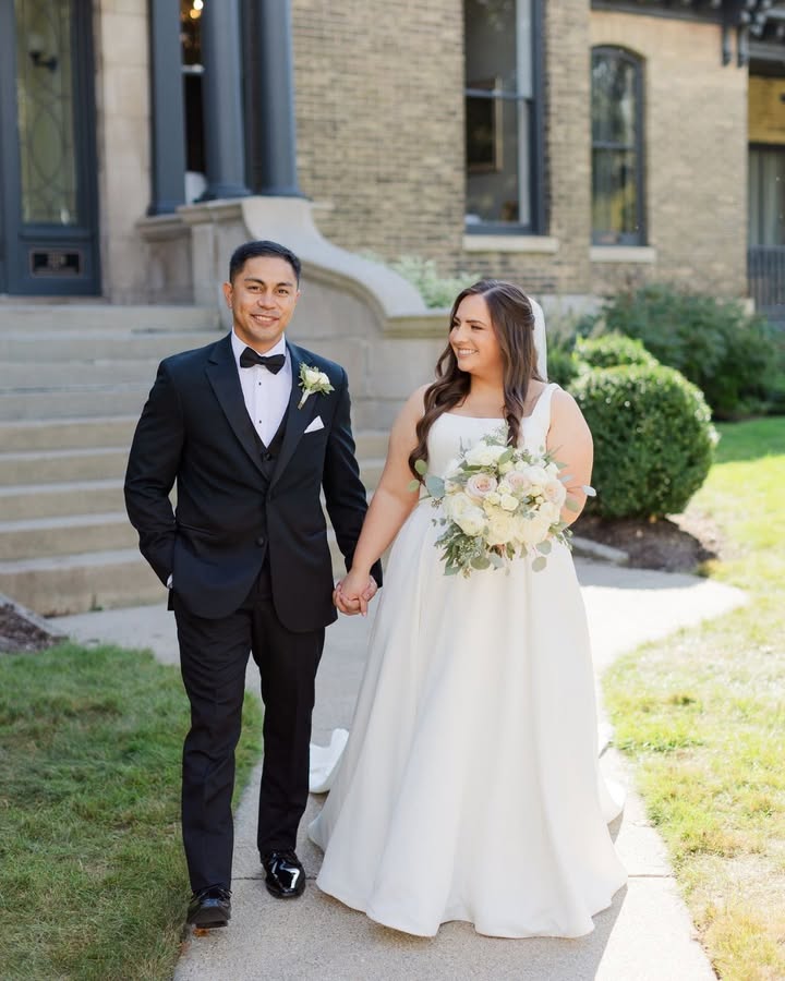 For the couples making checklists and mood boards, this one’s for you