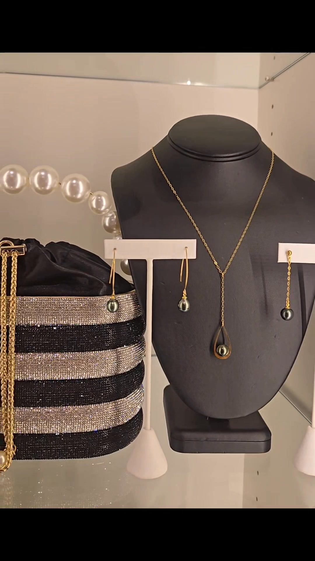 ☀️ YAY for a sunny Saturday in Downtown Lake Orion!